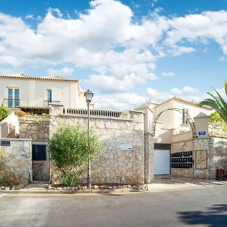 Holiday home Mesmerising Holiday In With Swimming Pool Chayofa