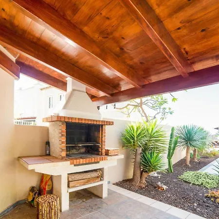 Ferienhaus Mesmerising Holiday In With Swimming Pool *